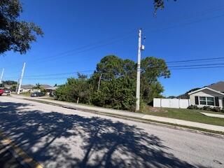 2249 SE Lennard Road, Port Saint Lucie, FL 34952 Photo