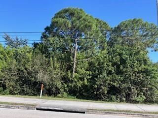 2249 SE Lennard Road, Port Saint Lucie, FL 34952 Photo