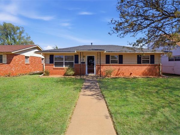 310 N Park Road, Hobart, OK 73651