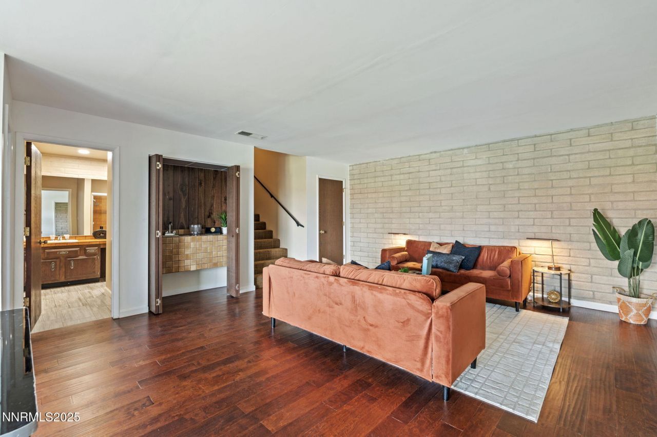 3471 Skyline Boulevard, Reno, NV 89509 Photo