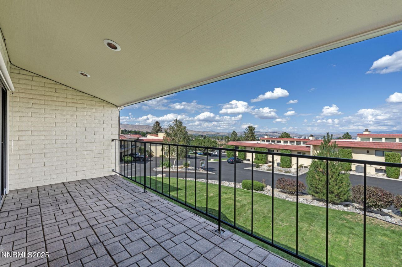 3471 Skyline Boulevard, Reno, NV 89509 Photo