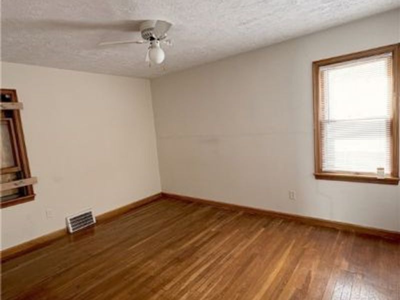 5139 E 114th Street, Garfield Heights, OH 44125 Photo 10