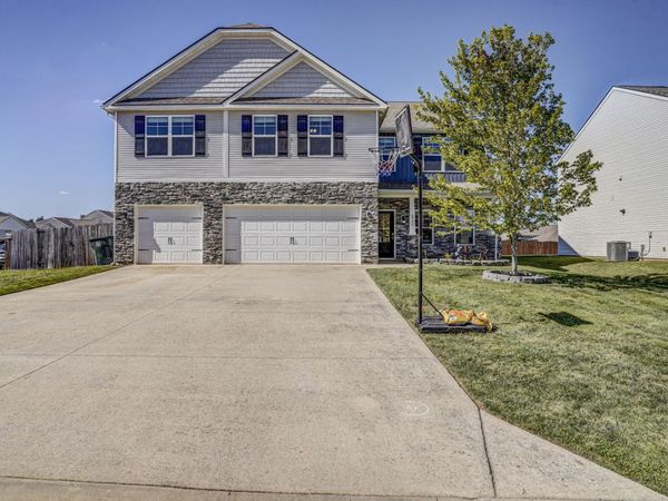 6775 Wildlife Circle, Piney Flats, TN 37686