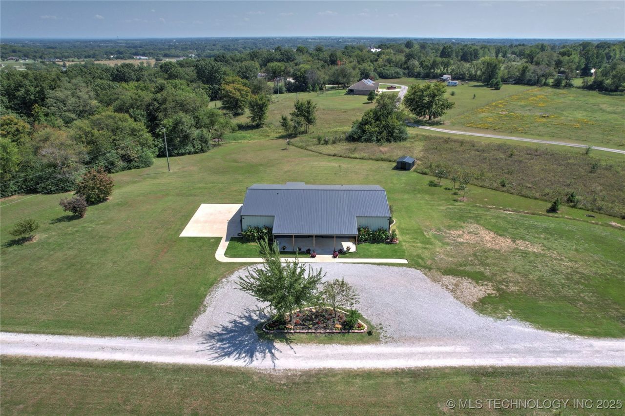 13789 S 309th East Avenue, Coweta, OK 74429 Main Photo