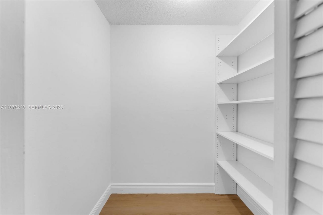 13951 Kendale Lakes Cir, Unit 307A, Miami, FL 33183 Photo