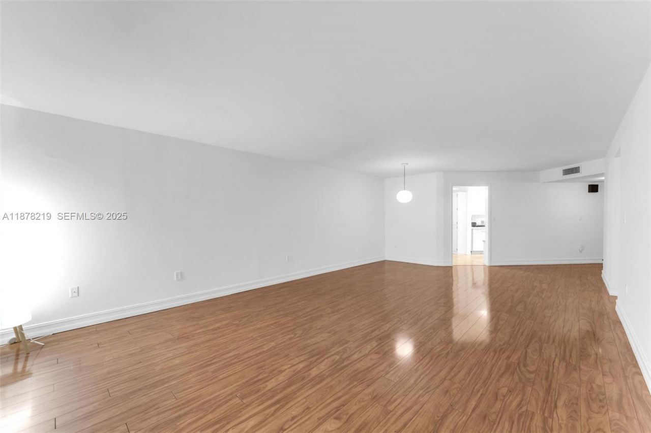 13951 Kendale Lakes Cir, Unit 307A, Miami, FL 33183 Photo