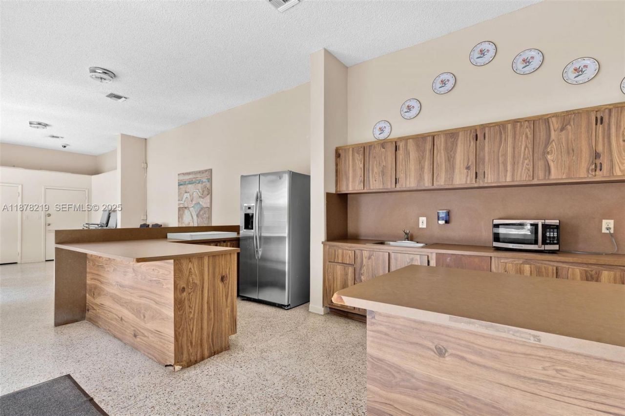 13951 Kendale Lakes Cir, Unit 307A, Miami, FL 33183 Photo