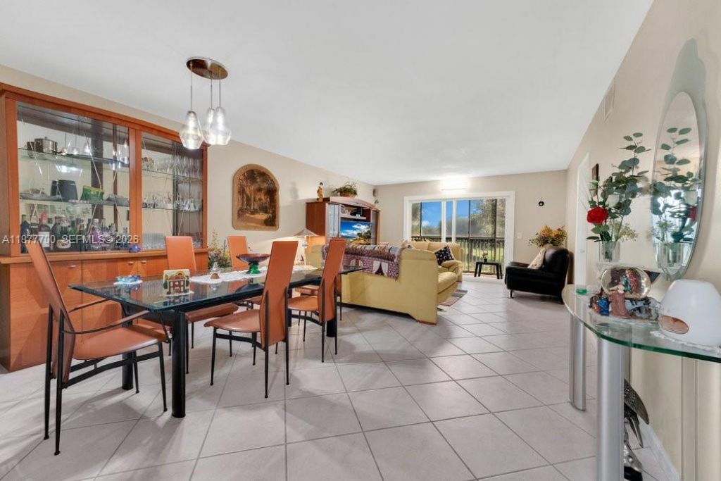 1101 SW 128th Ter, Unit 309C, Pembroke Pines, FL 33027 Photo