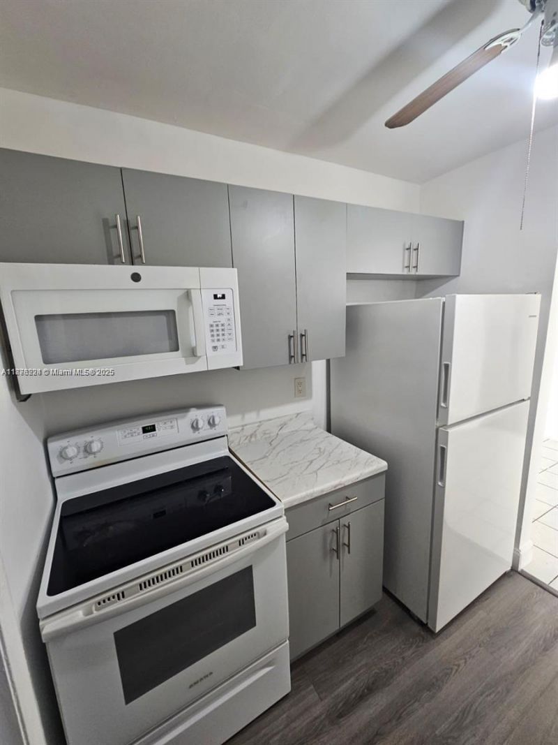 1830 Cleveland St, Unit 3, Hollywood, FL 33020 Photo