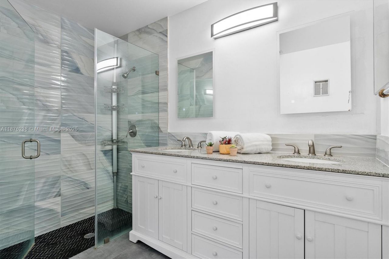 12265 NW 32nd Mnr, Sunrise, FL 33323 Photo