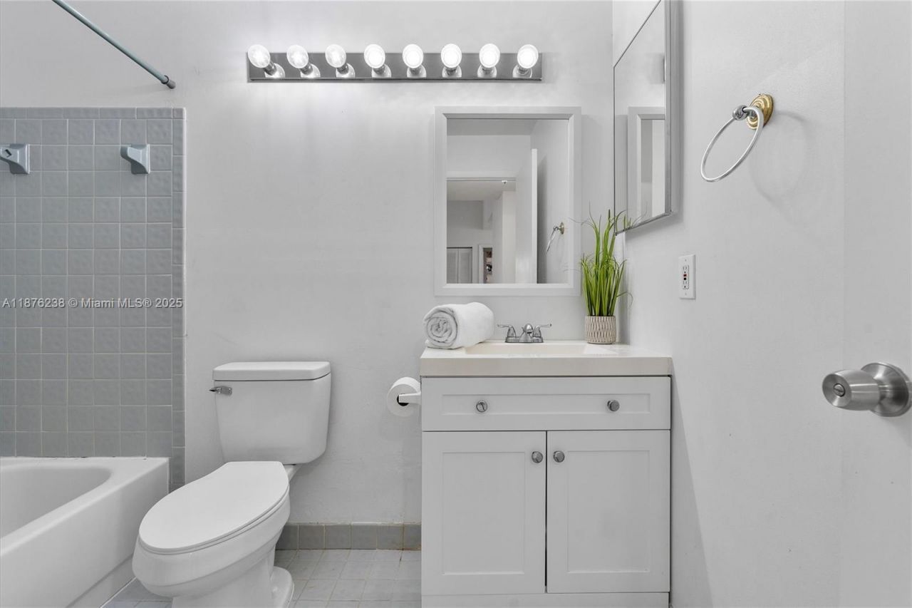 12265 NW 32nd Mnr, Sunrise, FL 33323 Photo