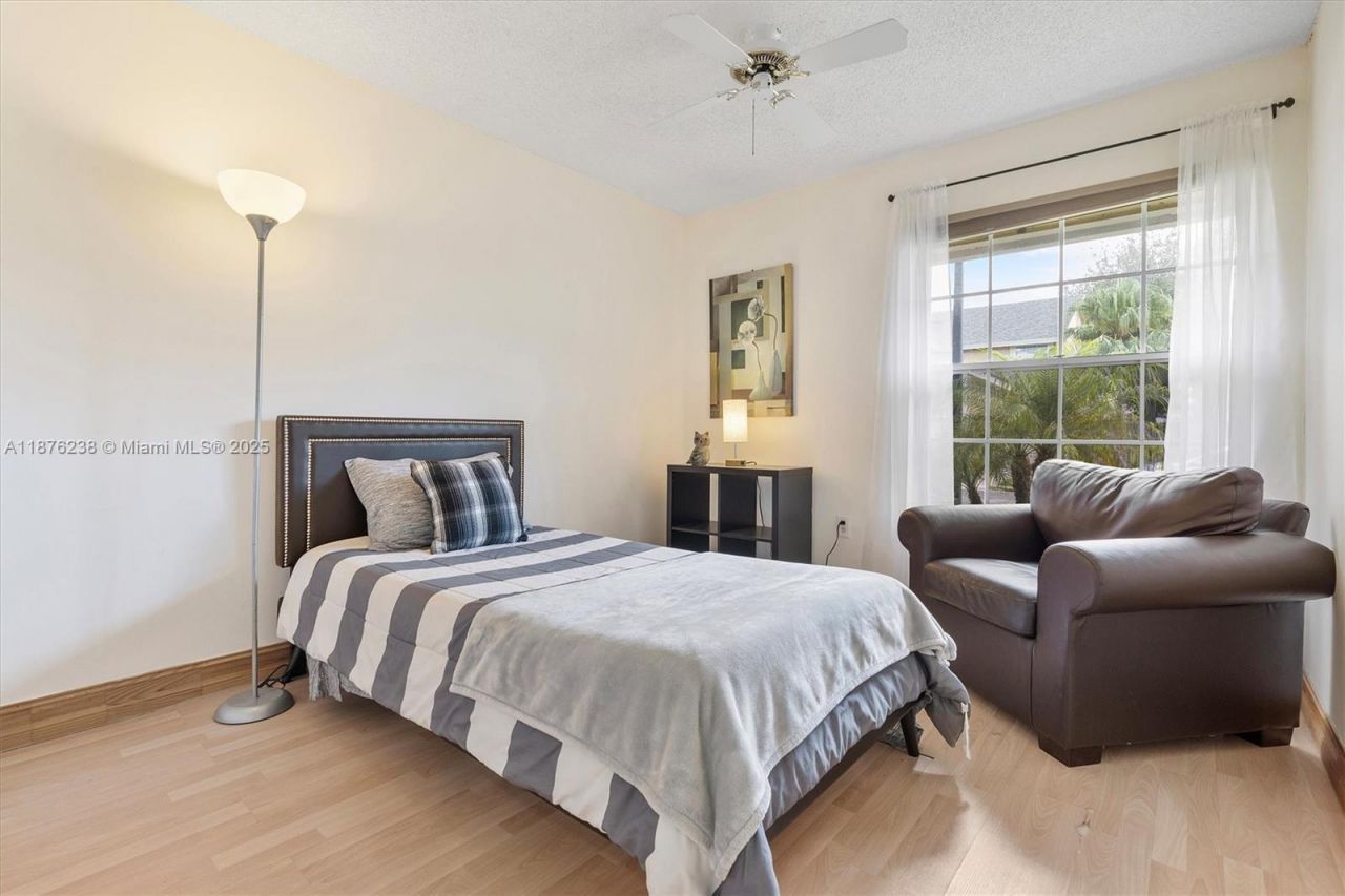 12265 NW 32nd Mnr, Sunrise, FL 33323 Photo