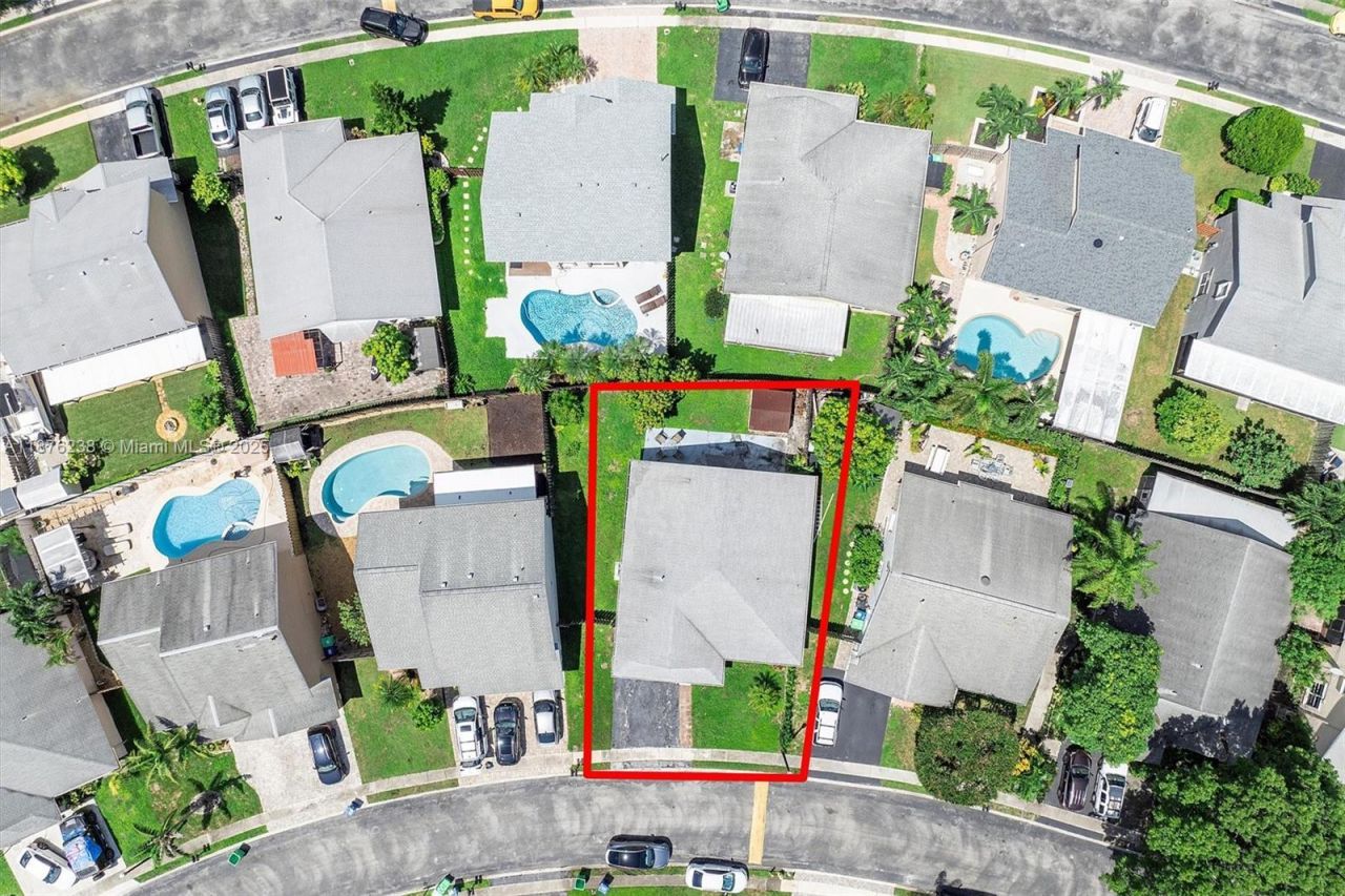 12265 NW 32nd Mnr, Sunrise, FL 33323 Photo