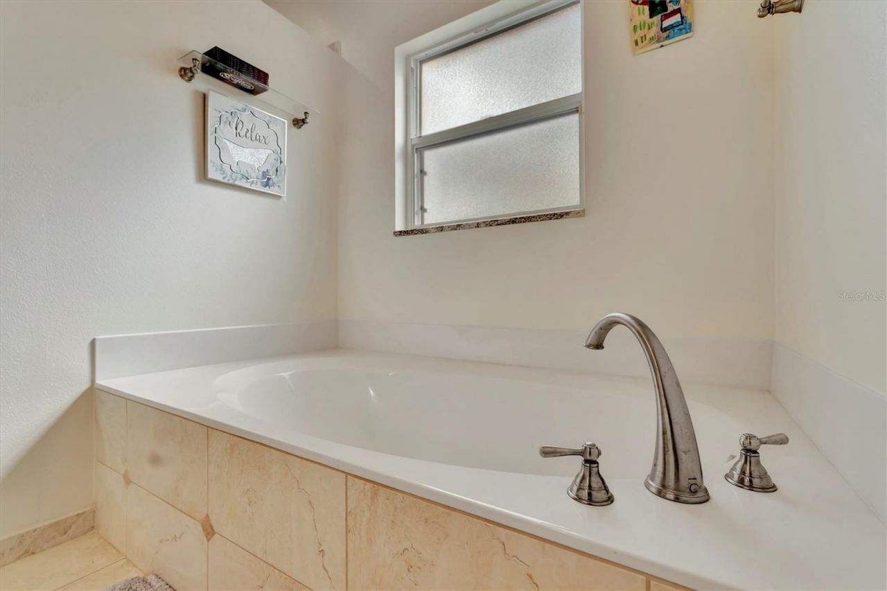 6738 Peach Tree Creek Road, Bradenton, FL 34203 Photo