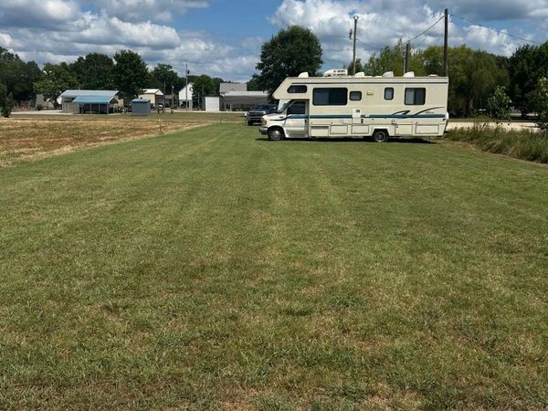 100 CAMERON LN, Savannah, TN 38372