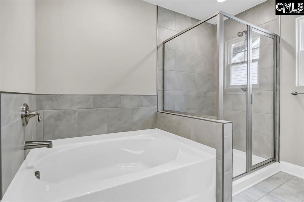 134 Clubside Drive Photo 23