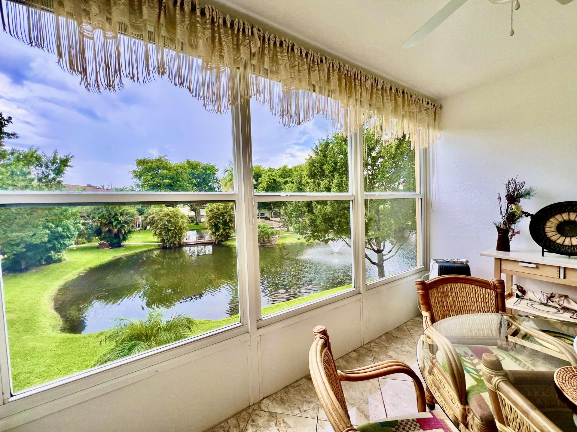 5141 W Oakland Park Boulevard, Unit 201, Lauderdale Lakes, FL 33313 Photo