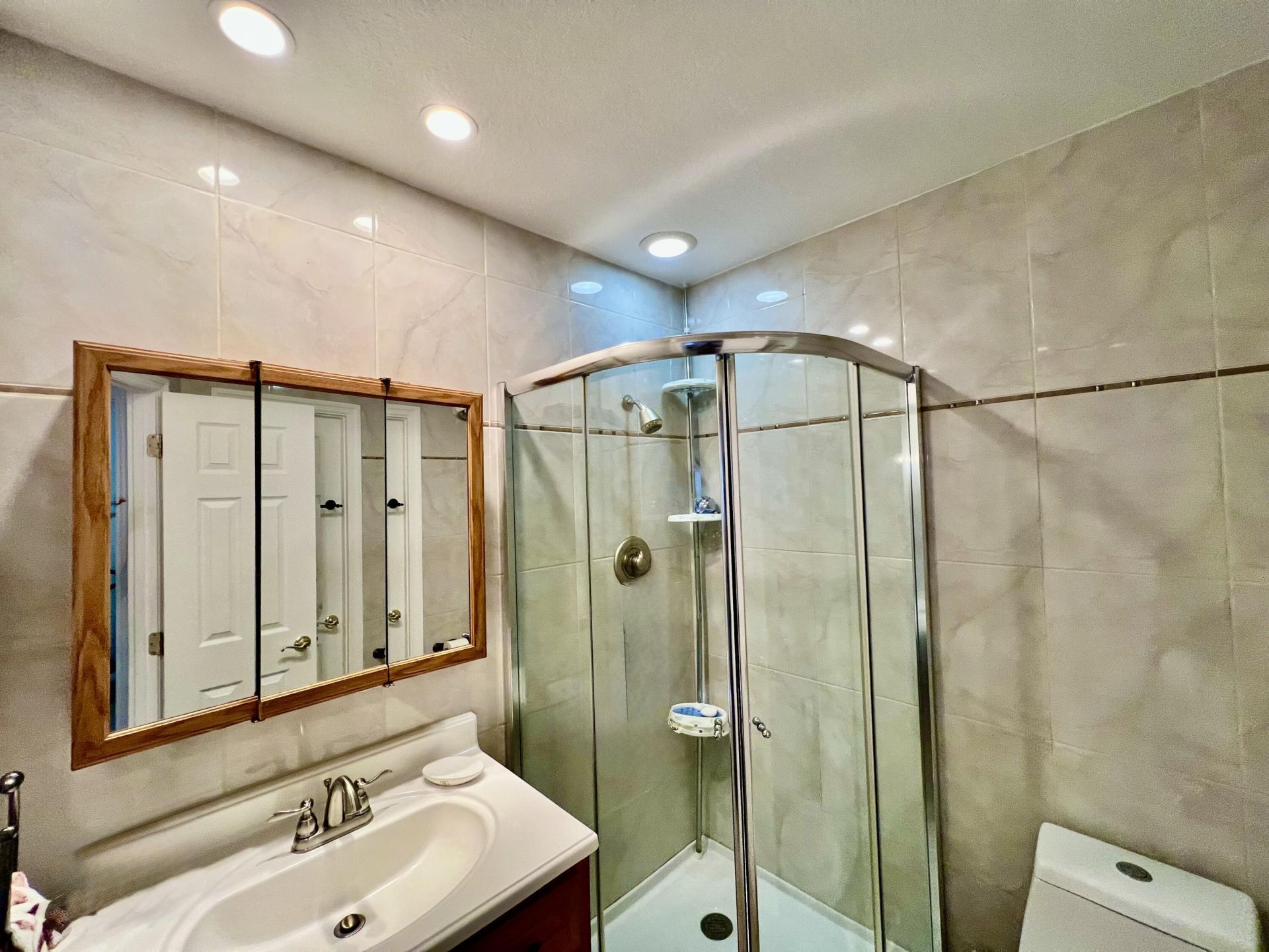 5141 W Oakland Park Boulevard, Unit 201, Lauderdale Lakes, FL 33313 Photo