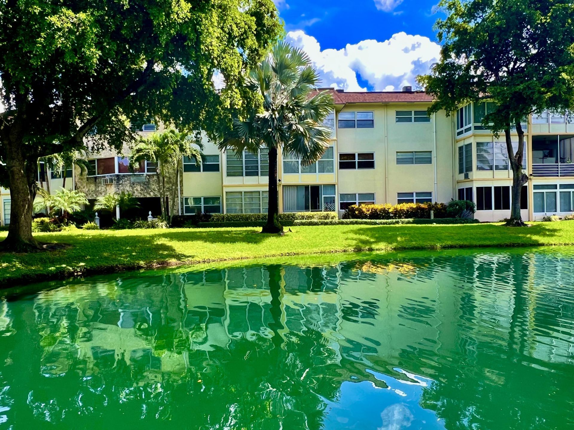 5141 W Oakland Park Boulevard, Unit 201, Lauderdale Lakes, FL 33313 Photo