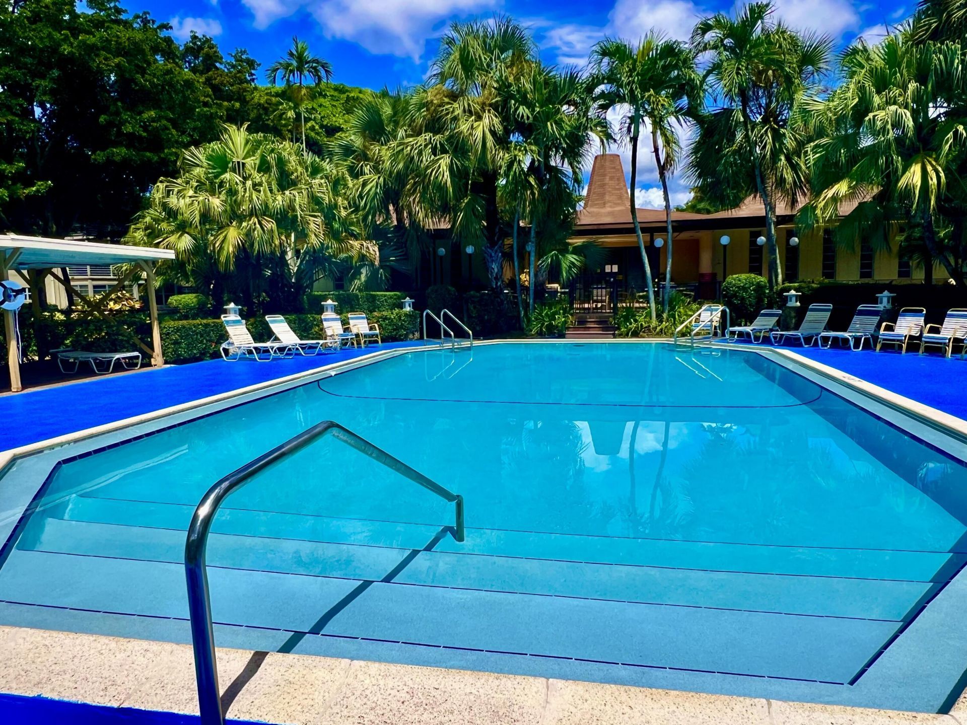 5141 W Oakland Park Boulevard, Unit 201, Lauderdale Lakes, FL 33313 Photo