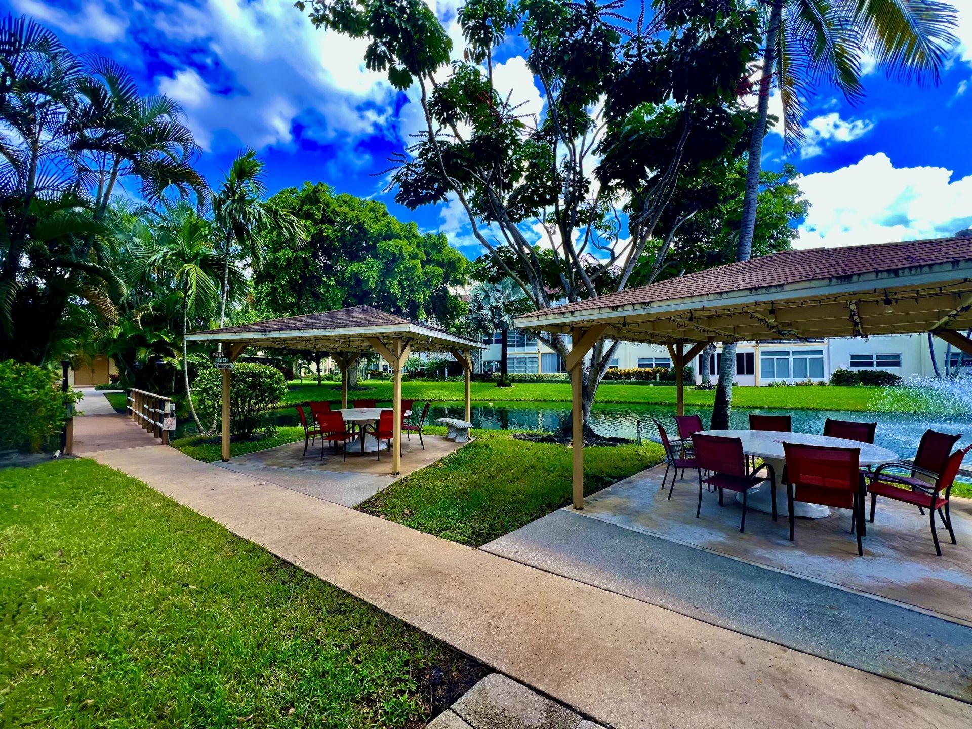 5141 W Oakland Park Boulevard, Unit 201, Lauderdale Lakes, FL 33313 Photo