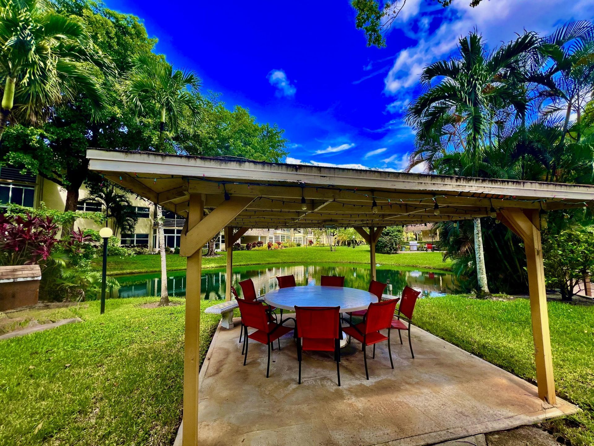 5141 W Oakland Park Boulevard, Unit 201, Lauderdale Lakes, FL 33313 Photo