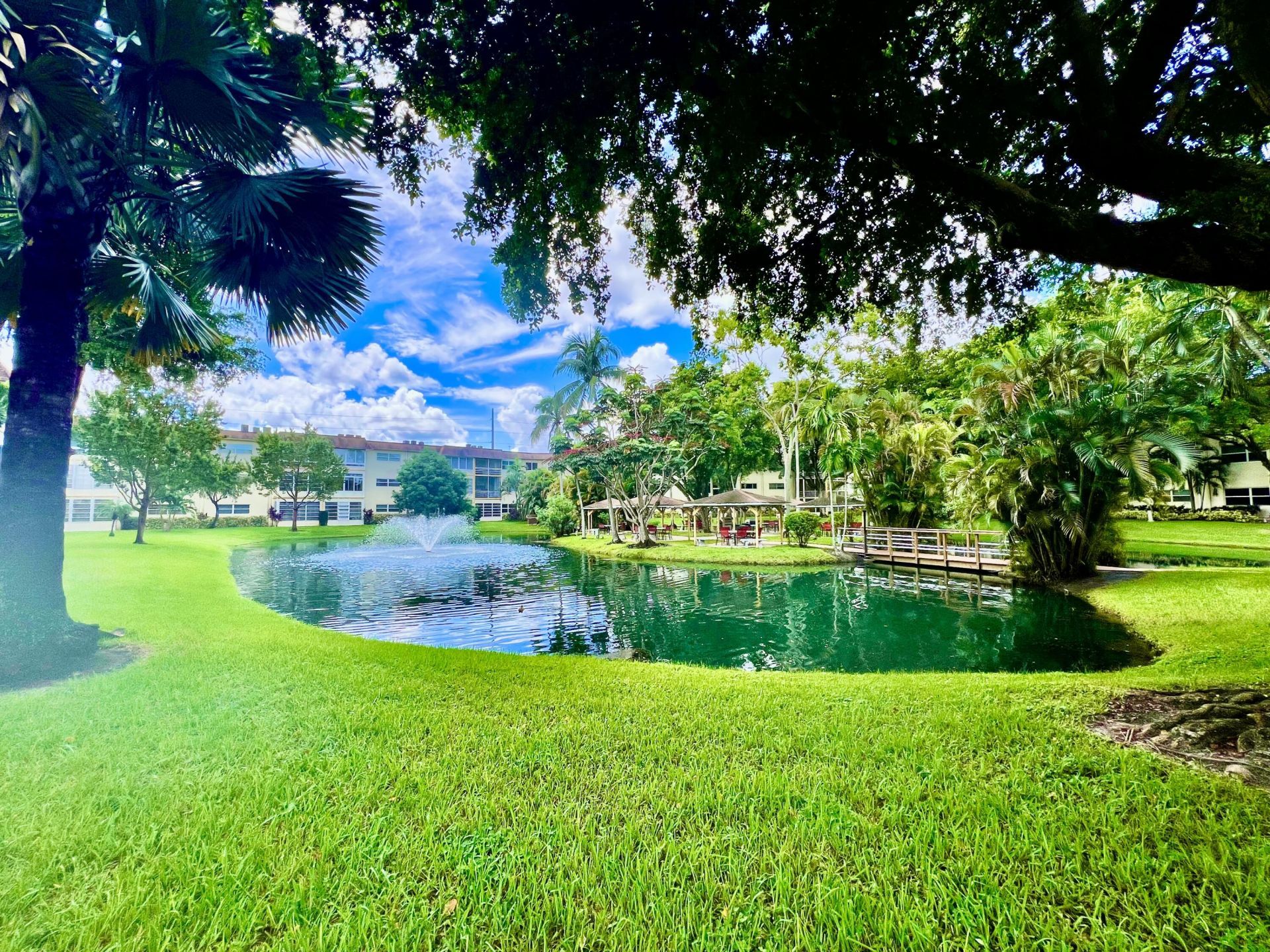 5141 W Oakland Park Boulevard, Unit 201, Lauderdale Lakes, FL 33313 Photo