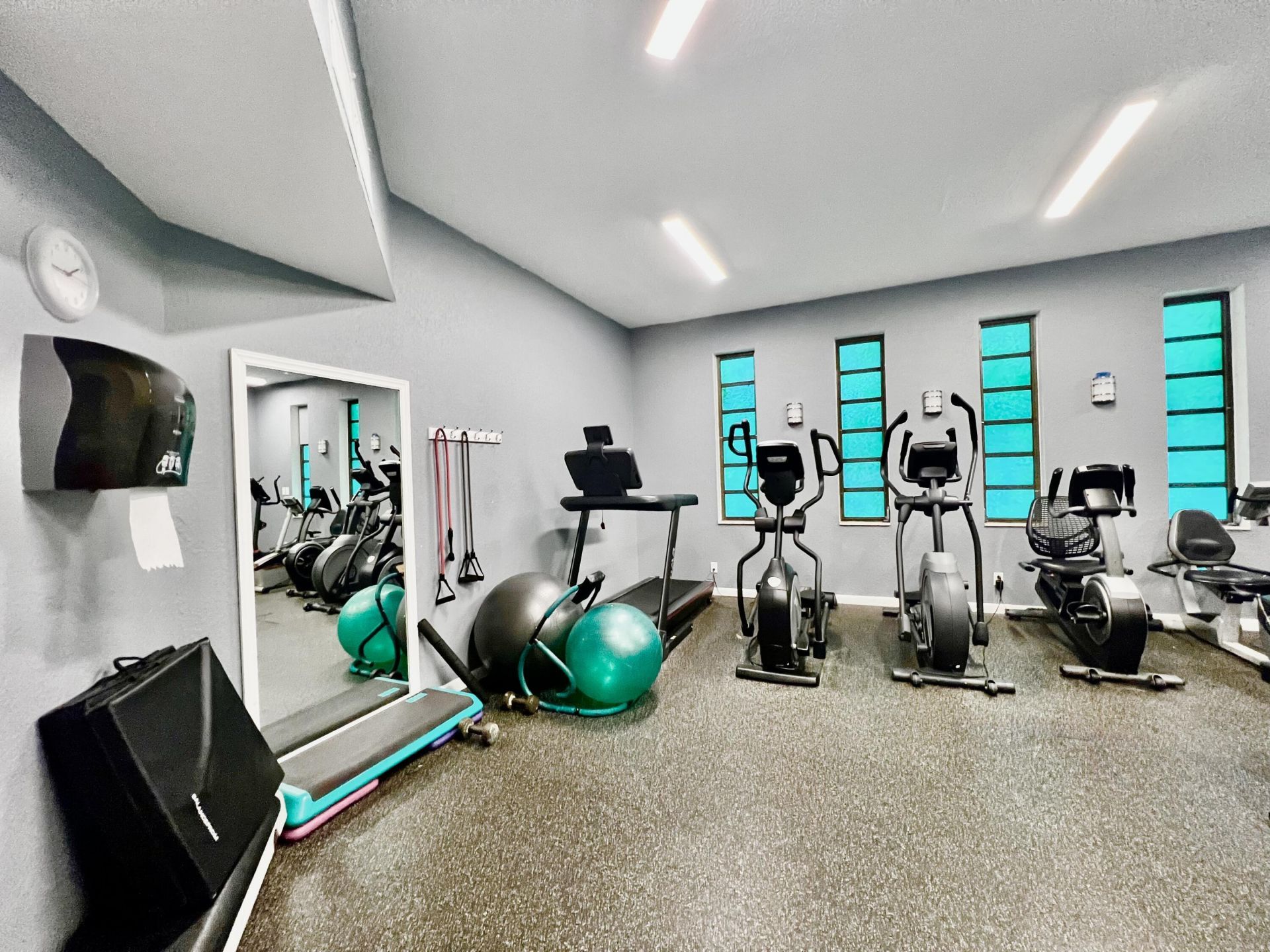 5141 W Oakland Park Boulevard, Unit 201, Lauderdale Lakes, FL 33313 Photo