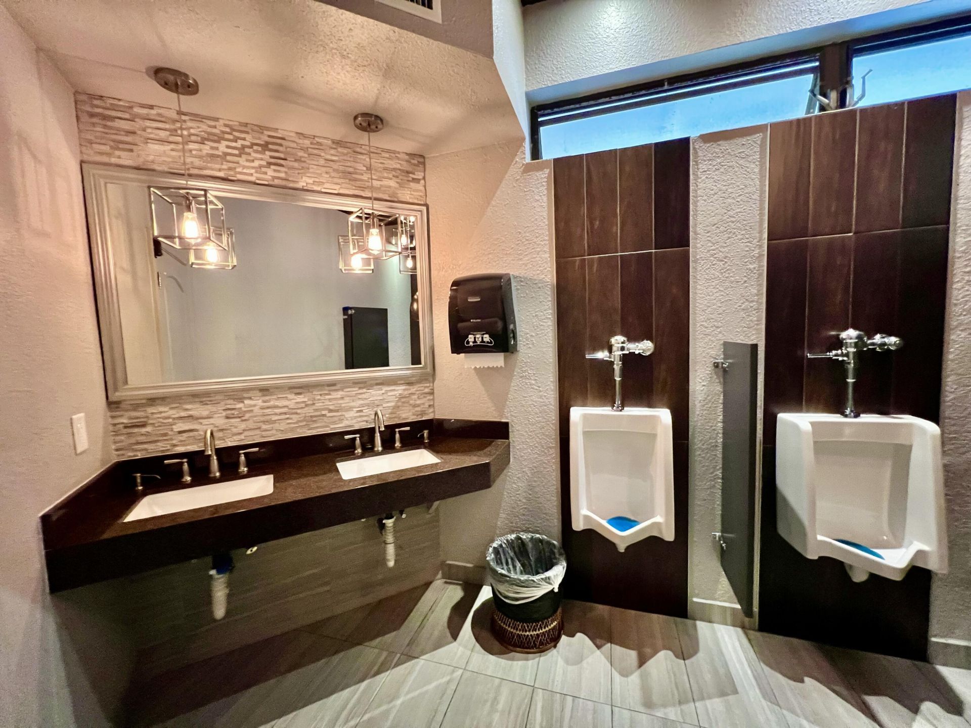 5141 W Oakland Park Boulevard, Unit 201, Lauderdale Lakes, FL 33313 Photo