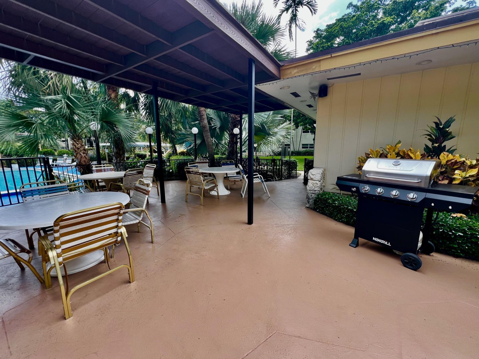 5141 W Oakland Park Boulevard, Unit 201, Lauderdale Lakes, FL 33313 Photo