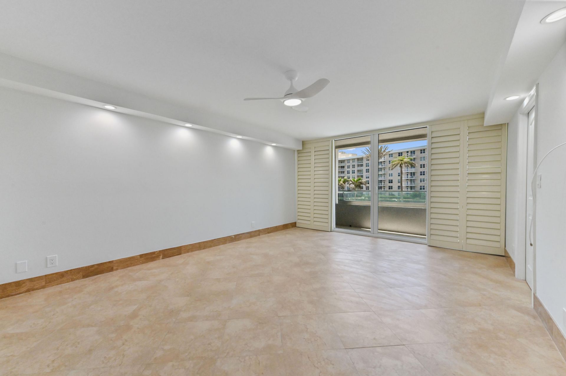 2800 S Ocean Boulevard, Unit 2-F, Boca Raton, FL 33432 Photo