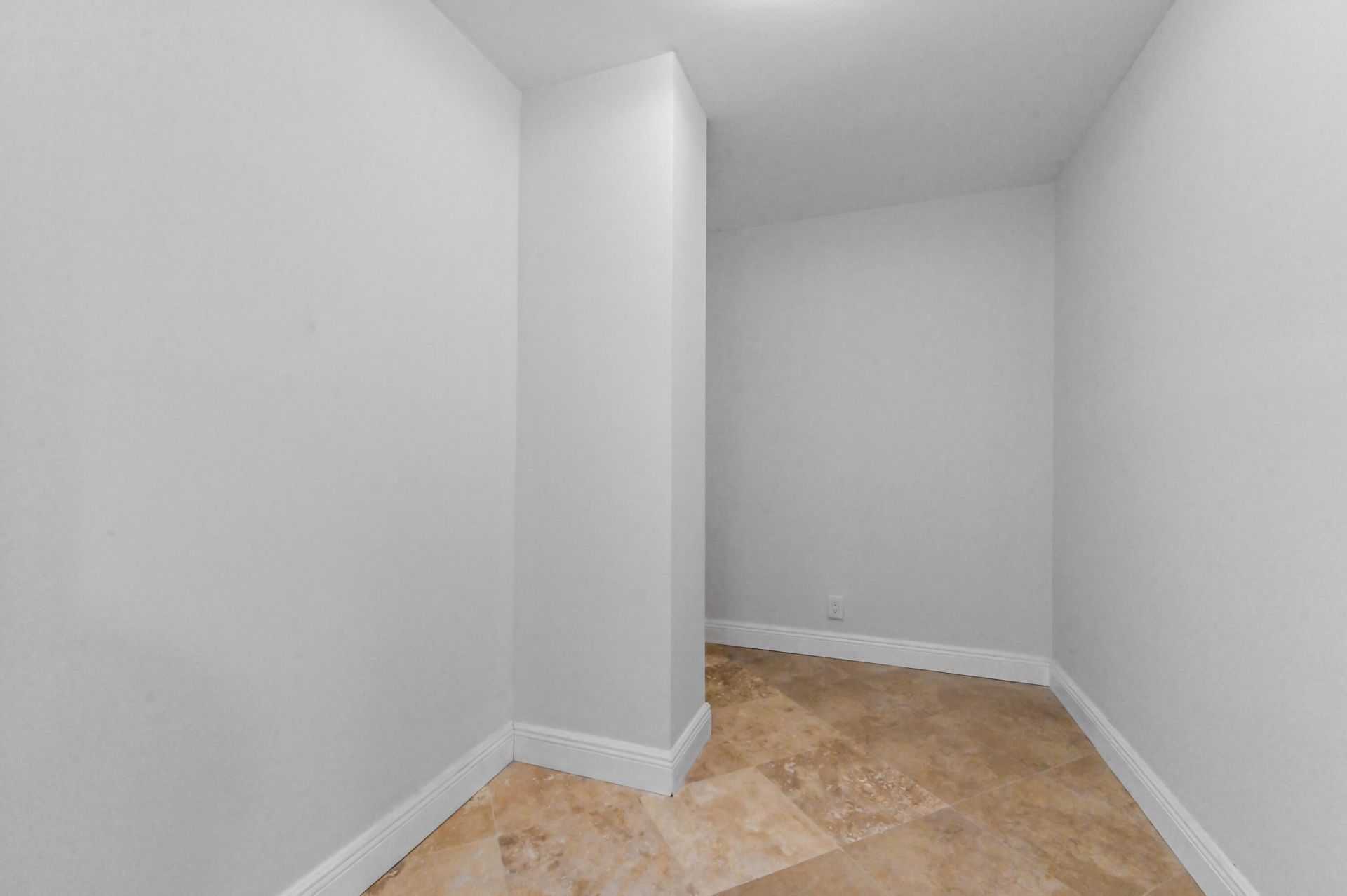 2800 S Ocean Boulevard, Unit 2-F, Boca Raton, FL 33432 Photo