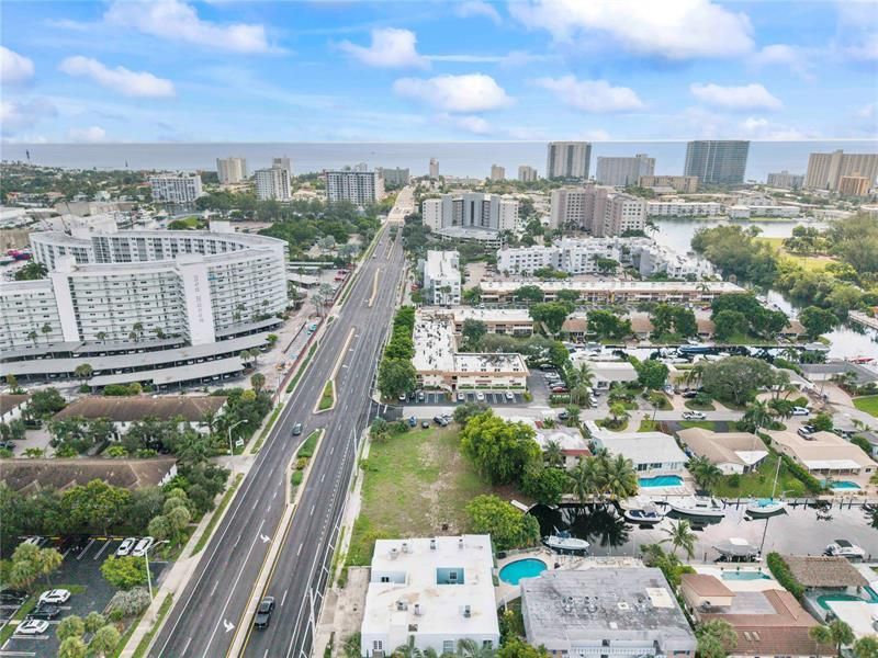 2716 NE 14th Street Causeway, Pompano Beach, FL 33062 Photo