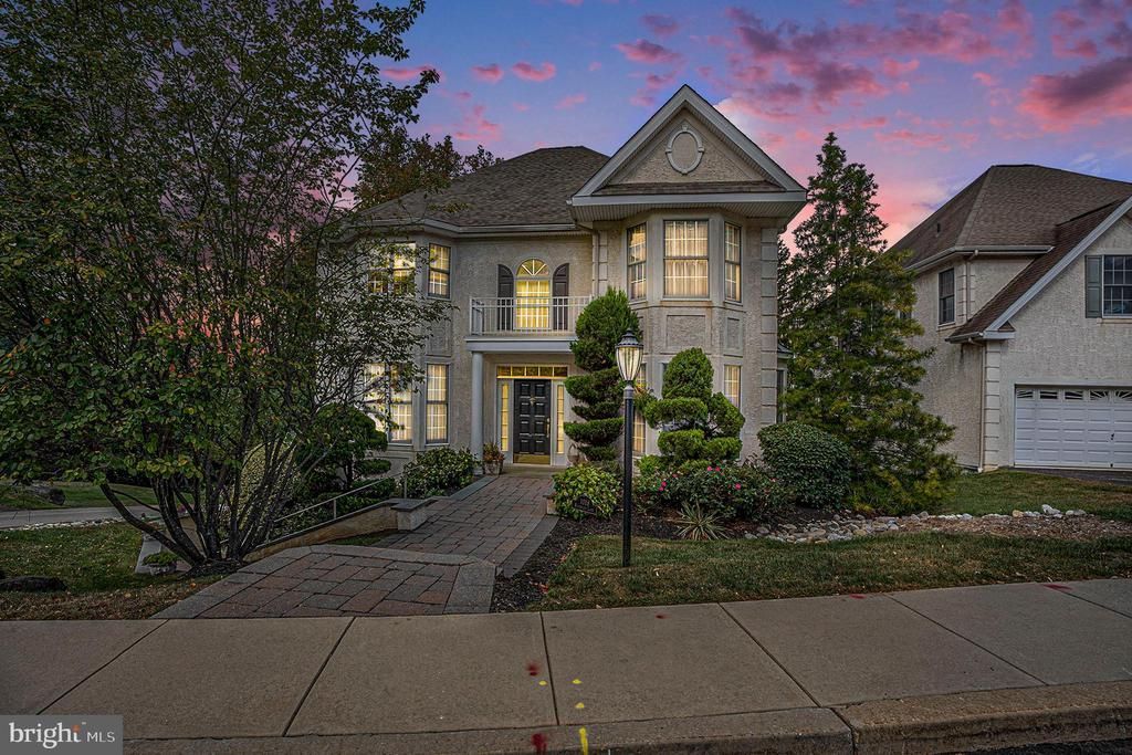 1018 Riverview Lane, Conshohocken, PA 19428 Main Photo