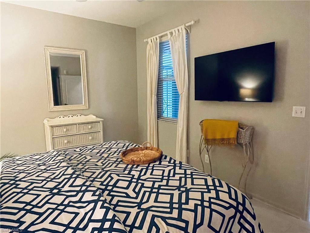 8066 Queen Palm Ln, Unit 537, Fort Myers, FL 33966 Photo