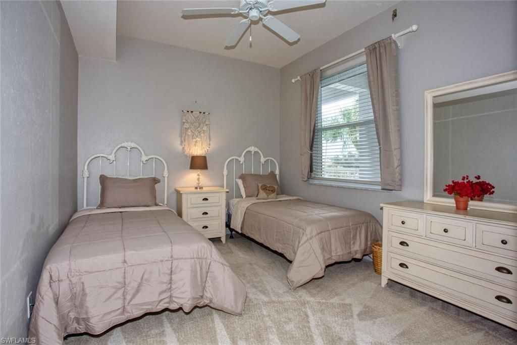 8066 Queen Palm Ln, Unit 537, Fort Myers, FL 33966 Photo