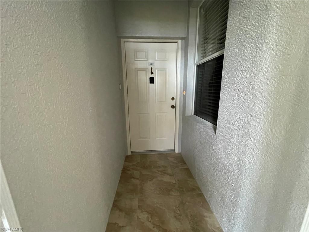 8066 Queen Palm Ln, Unit 537, Fort Myers, FL 33966 Photo