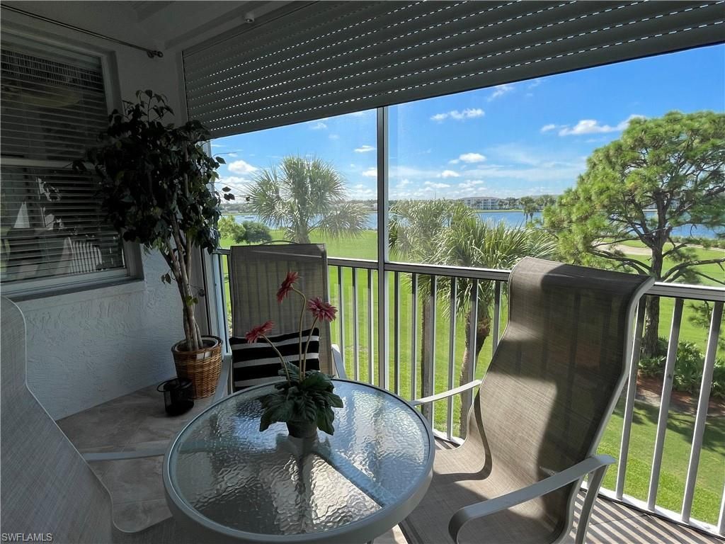 8066 Queen Palm Ln, Unit 537, Fort Myers, FL 33966 Photo