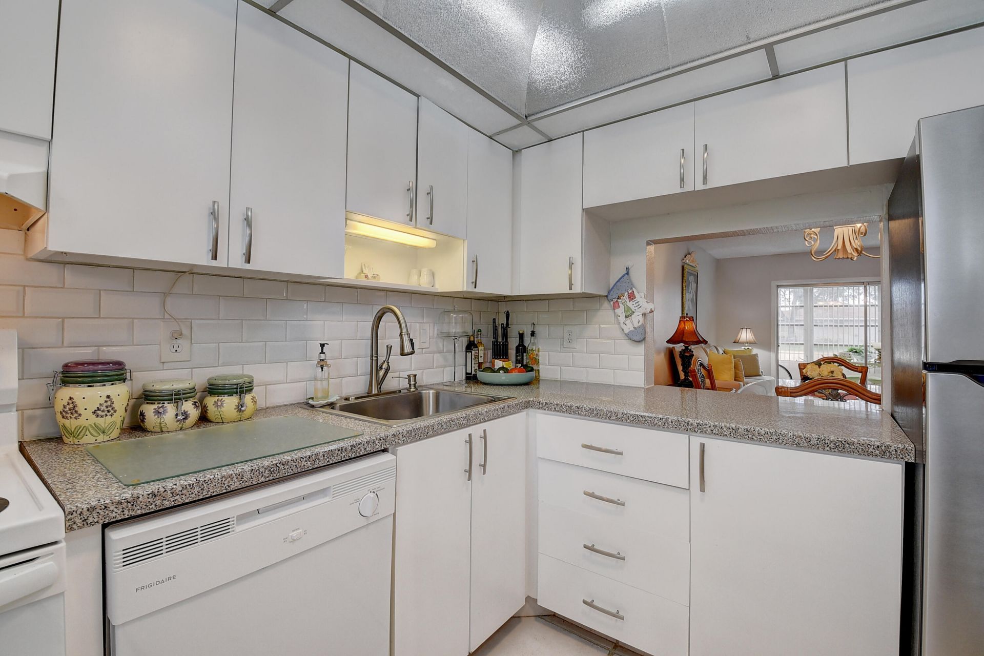 5 Abbey Lane, Unit 108, Delray Beach, FL 33446 Photo