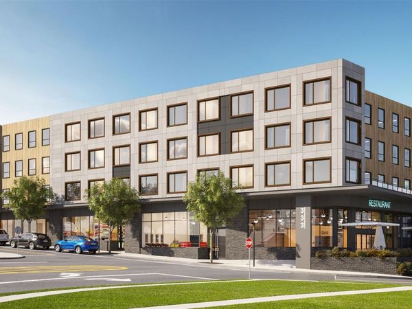 333 Warner Avenue, Unit 206, Roslyn, NY 11576