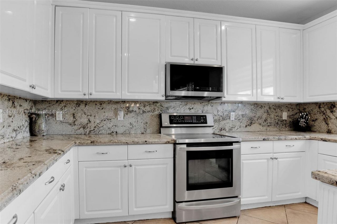 1242 Peregrine Way, Weston, FL 33327 Photo