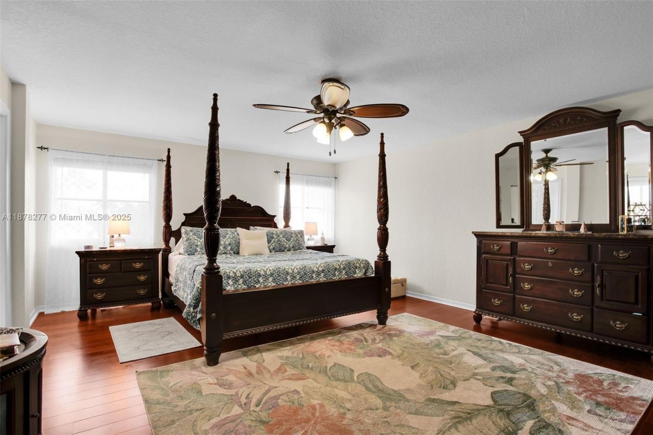 1242 Peregrine Way, Weston, FL 33327 Photo