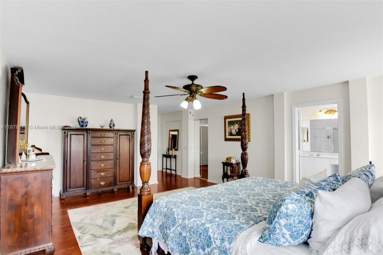 1242 Peregrine Way, Weston, FL 33327 Photo