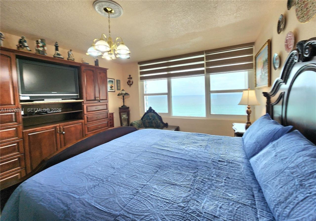 3505 S Ocean Dr, Unit 1006, Hollywood, FL 33019 Photo