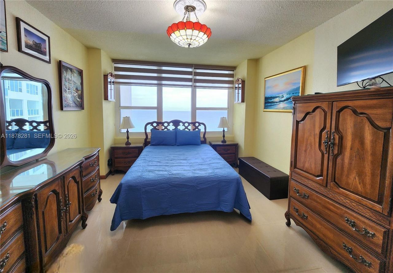 3505 S Ocean Dr, Unit 1006, Hollywood, FL 33019 Photo