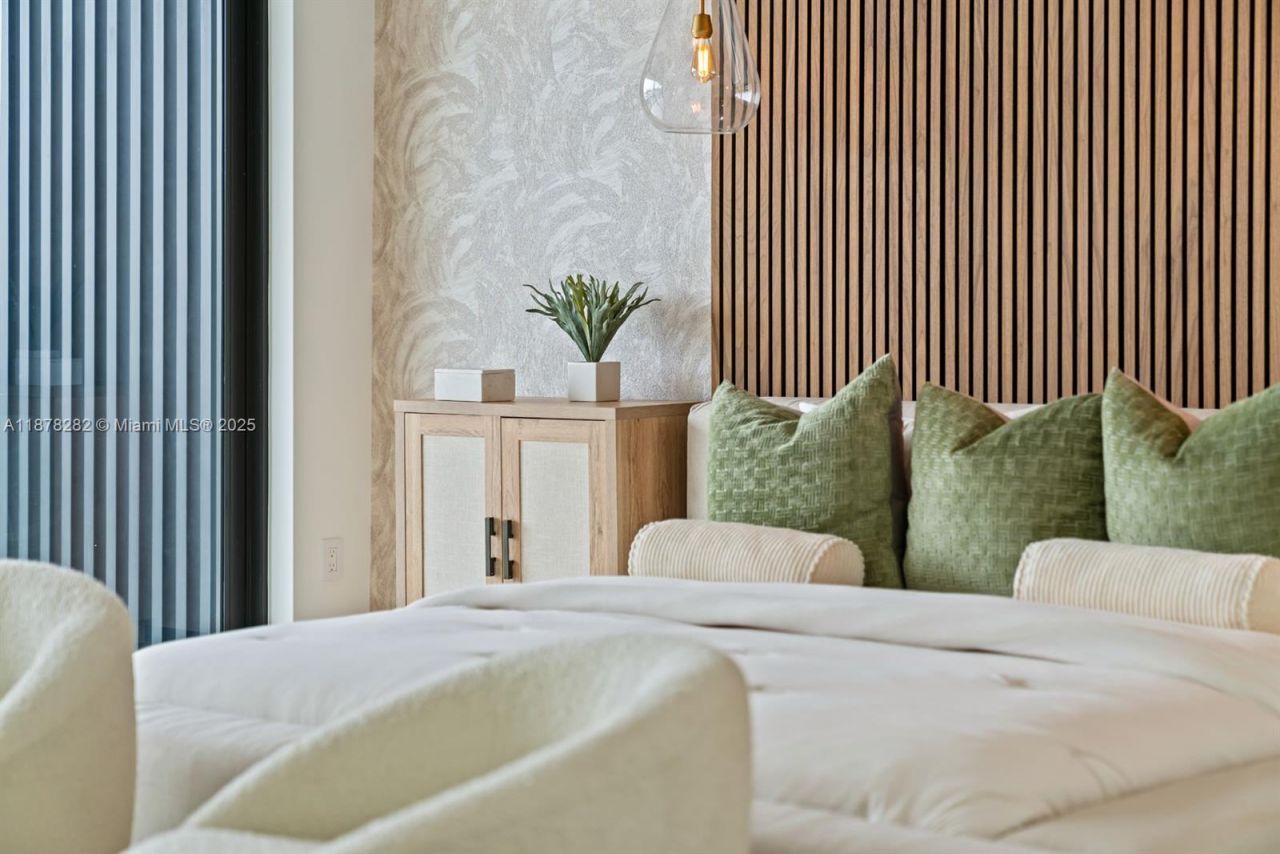 2033 NE 22nd St, Wilton Manors, FL 33305 Photo