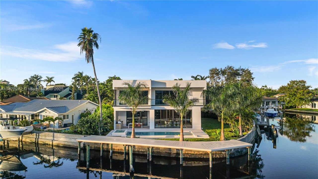 2033 NE 22nd St, Wilton Manors, FL 33305 Photo