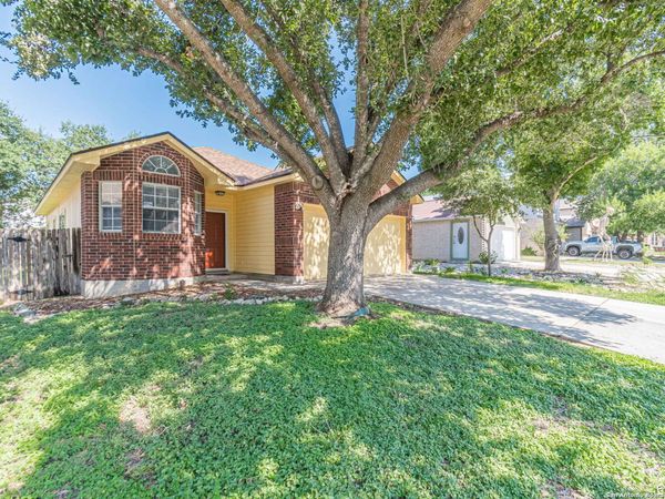 1311 hazelbury, San Antonio, TX 78253
