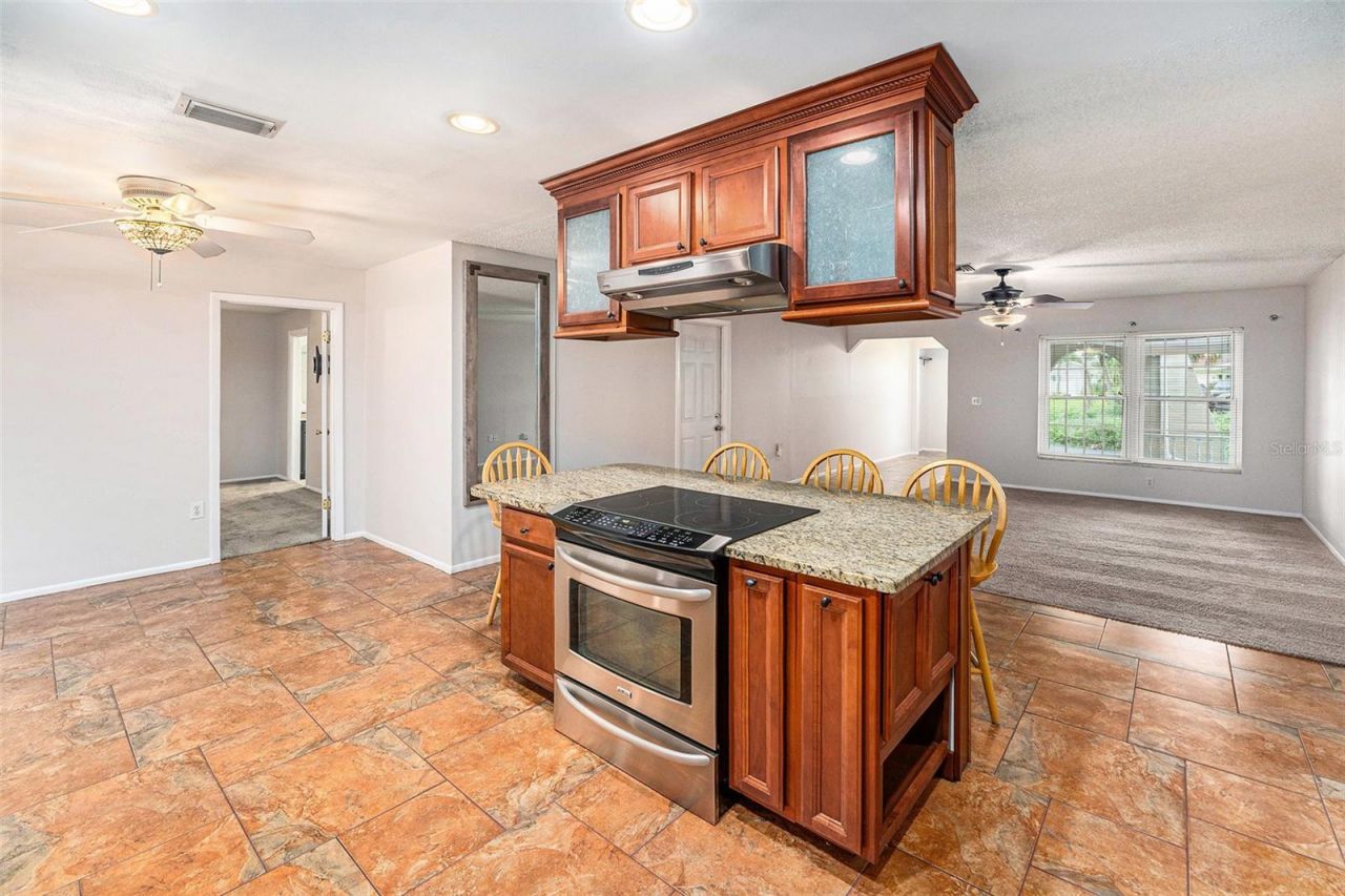 3401 Coquina Key Drive Se, Saint Petersburg, FL 33705 Photo