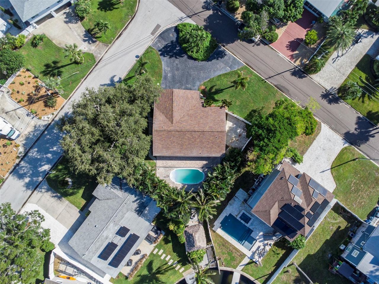 3401 Coquina Key Drive Se, Saint Petersburg, FL 33705 Photo